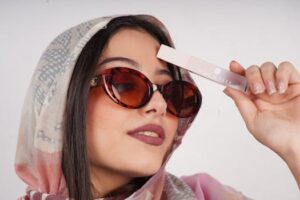 Lipstain uitgelegd: dit gebeurt er echt op je lippen