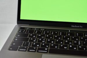 MacBook Air M4 getest: razendsnel, zuinig en slim genoeg om nu te kopen?